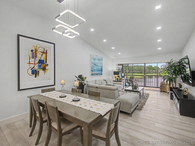 Building Photo - 5154 Oakhill Ln