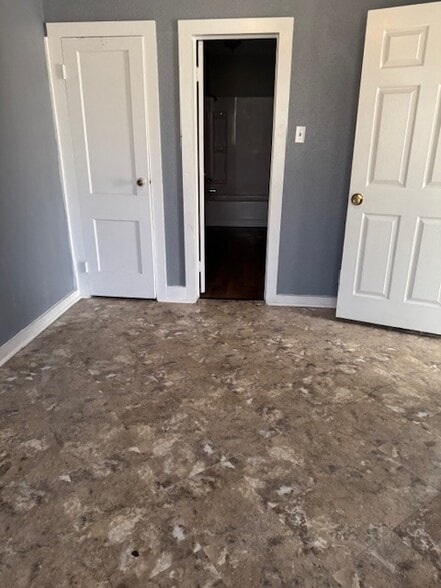 Building Photo - 2001 N Grand Ave