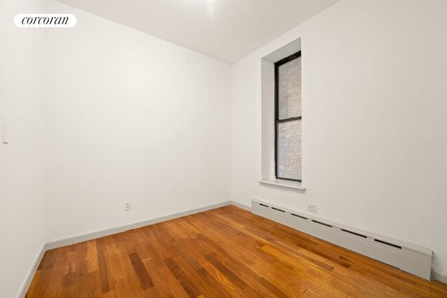Building Photo - 316 W 51st St