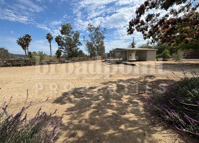 Building Photo - 11145 Meadow Glen Way E