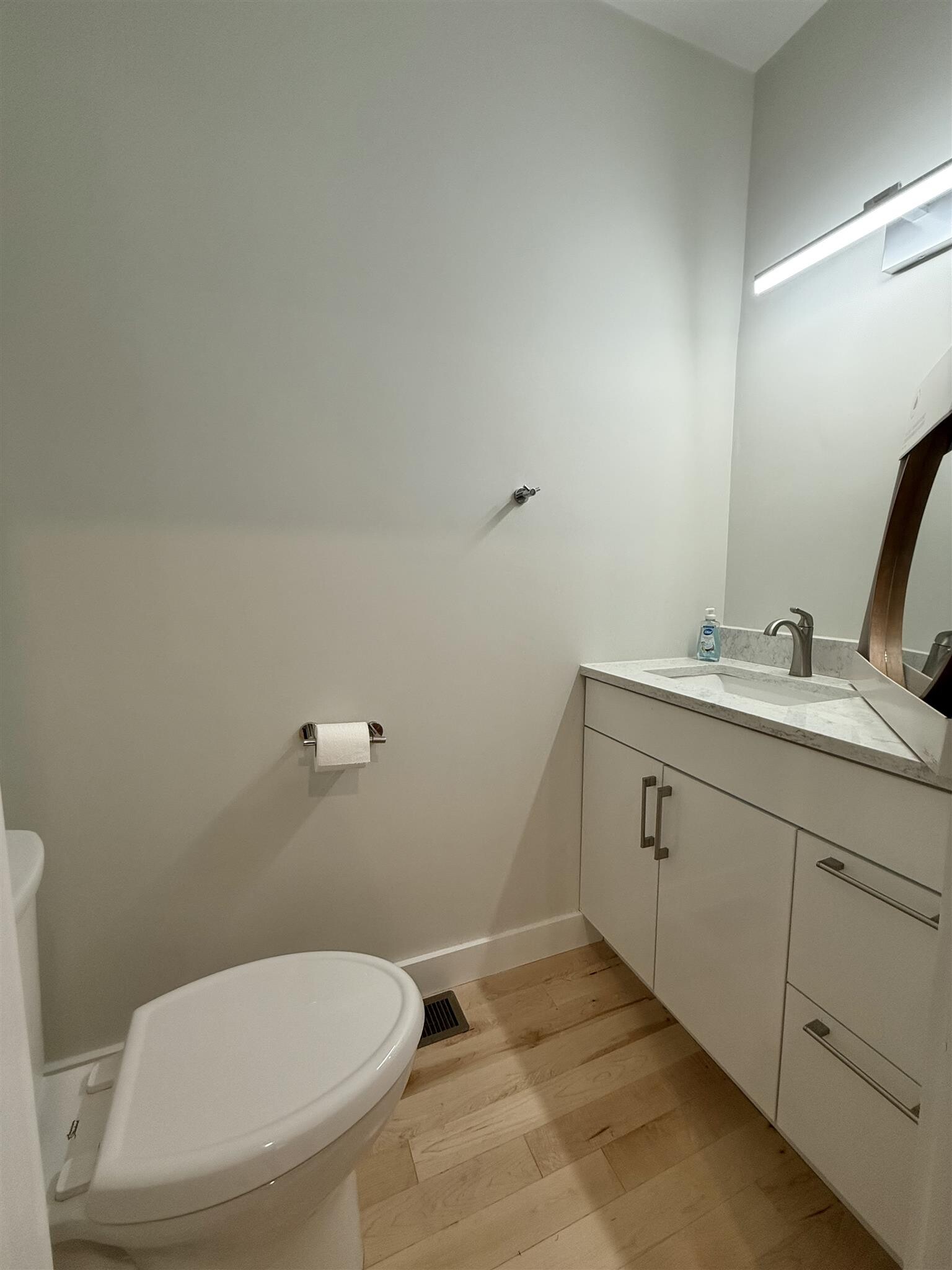 Building Photo - 19 Gorham St