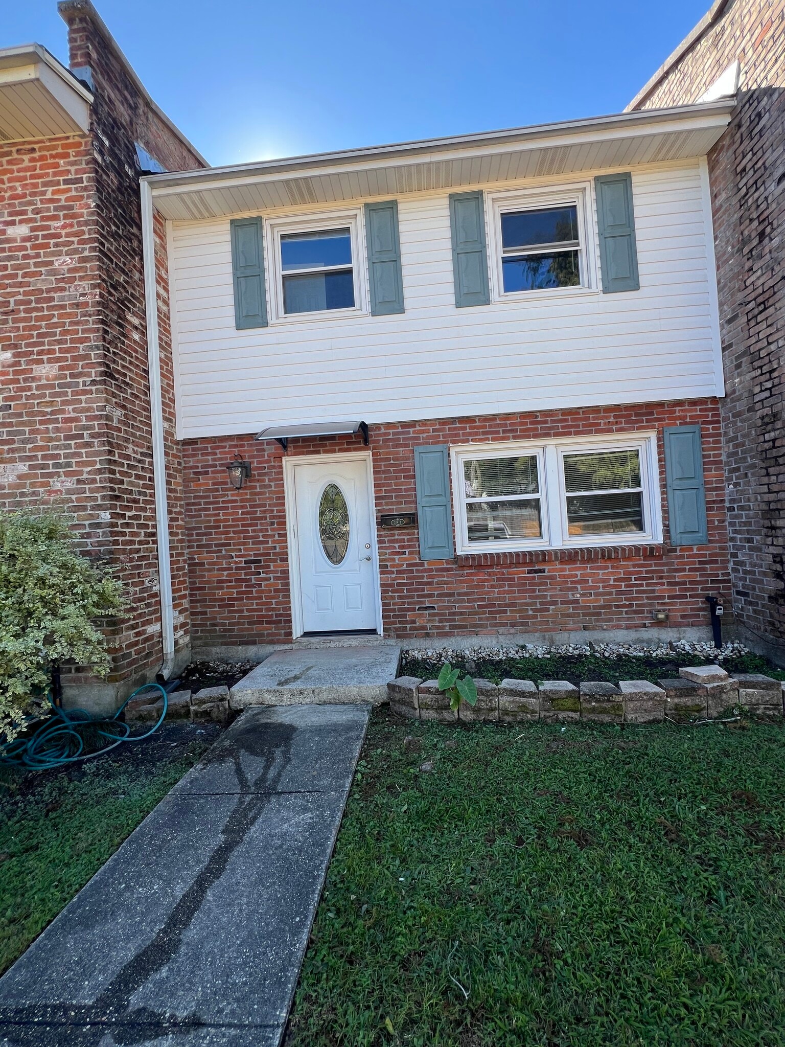 Building Photo - 218 Terry Pky