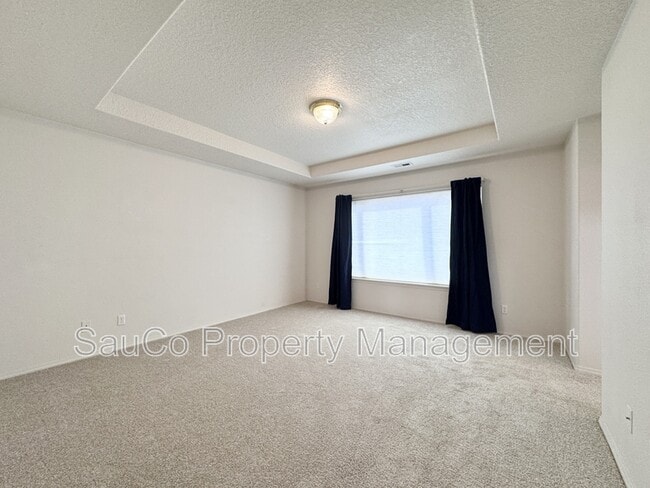 Building Photo - 16933 NW Arizona Dr