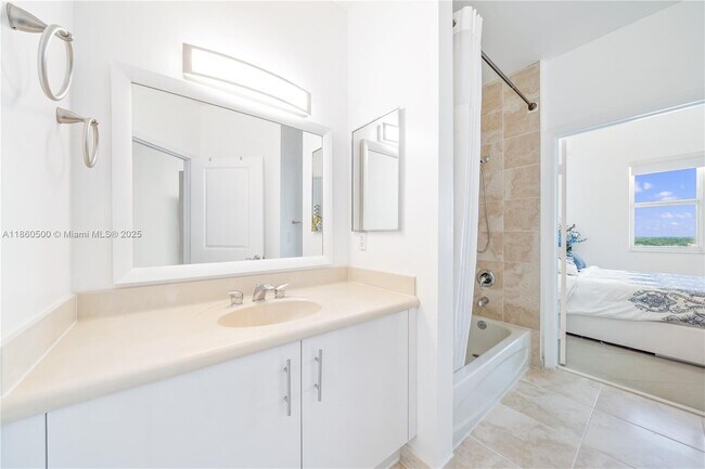 Building Photo - 7900 Harbor Island Dr
