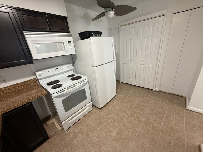 Building Photo - 6711 Park Heights Ave