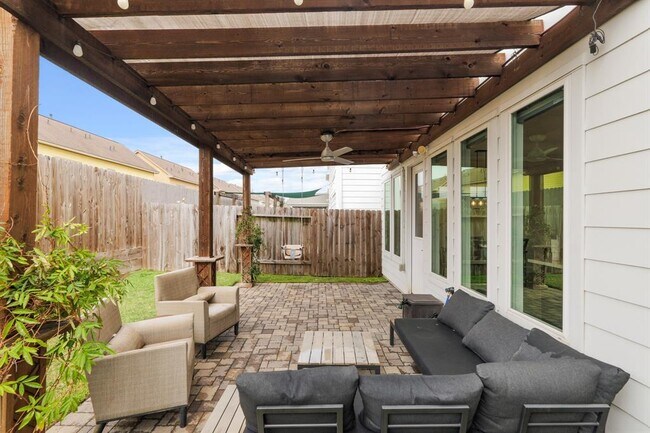 Building Photo - 5415 Robusto Pl
