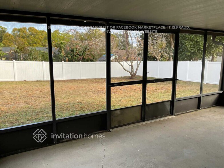 Building Photo - 7773 Bay Cedar Dr