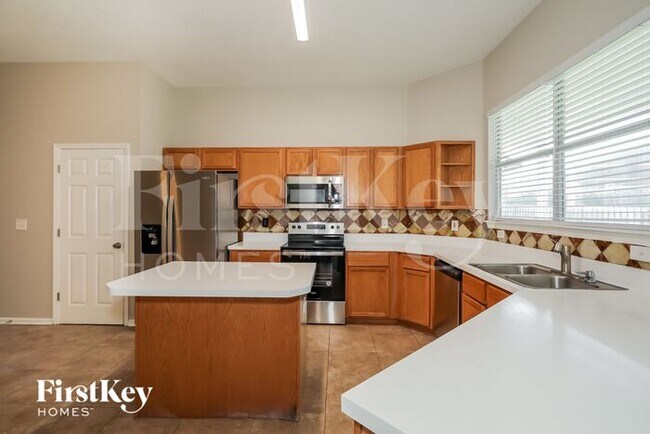 Building Photo - 5510 Bristol Bay Ln N