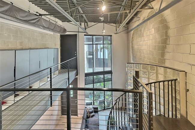 Building Photo - 217 N 12th St