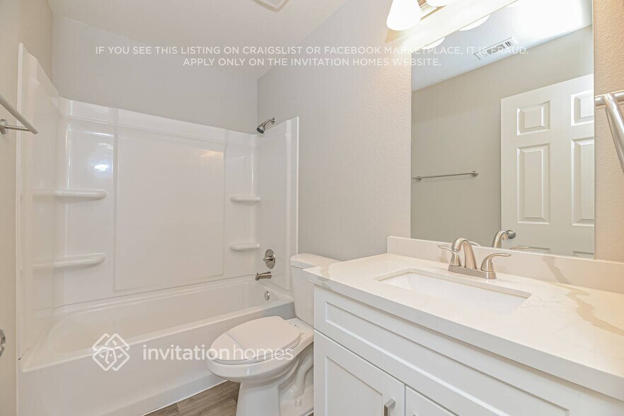 Building Photo - 1731 Mt Tremblant Ave