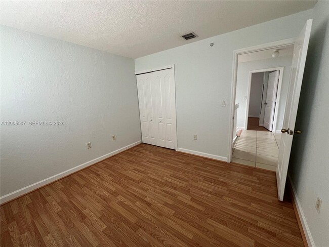 Building Photo - 4455 SW 160th Ave