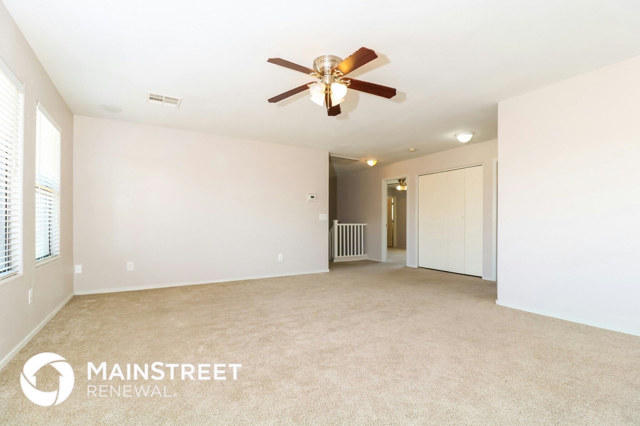 Building Photo - 2160 E Greenlee Ave