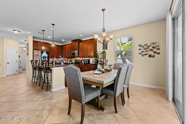 Building Photo - 7039 Crispin Cove Dr