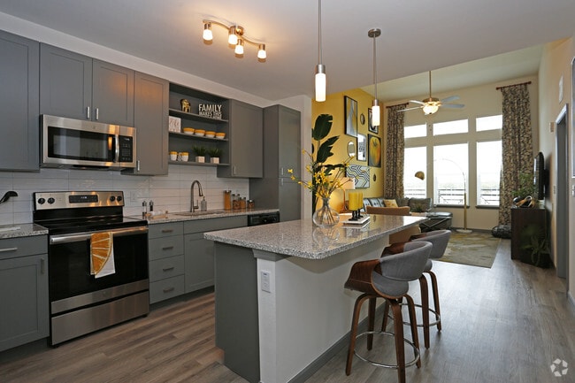 1BR, 1BA - 837 SF - The Cove - Kitchen - The Addison on Long Bayou