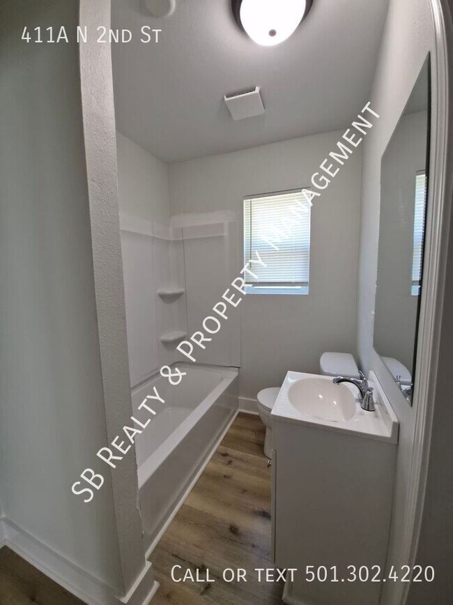 Building Photo - 411A N 2nd St-