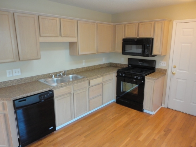 Building Photo - 3801 Mardela Spring Dr