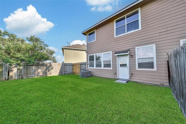 Building Photo - 3306 Orchid Trace Ln