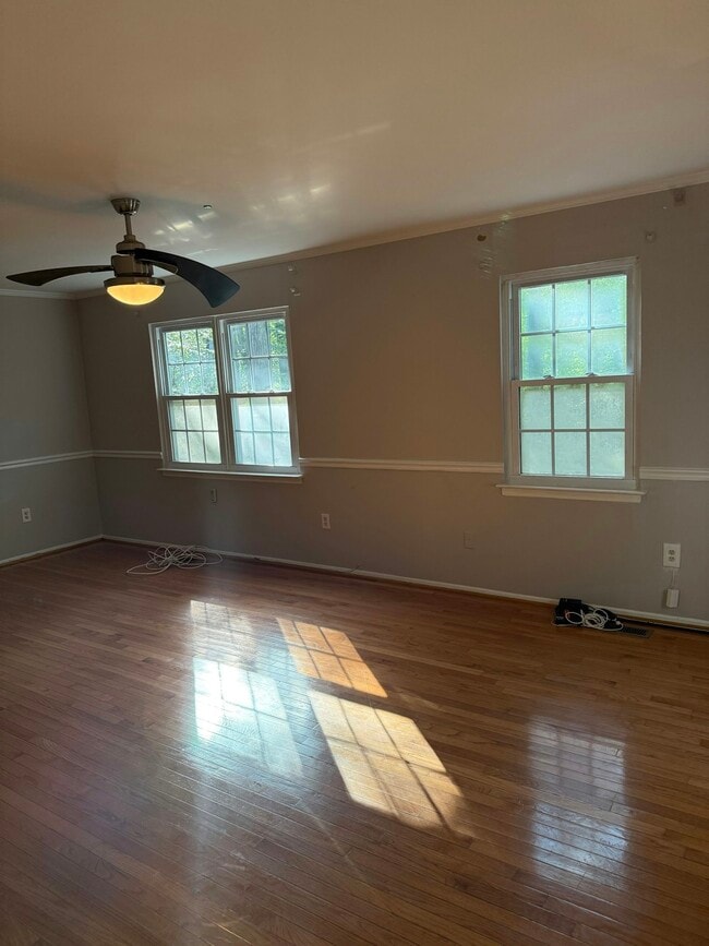 Building Photo - 7028 Palamar Turn