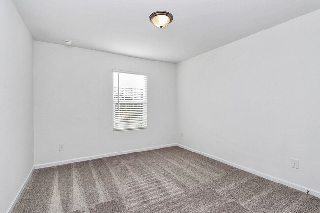 Building Photo - Brand NEW Townhome for RENT!