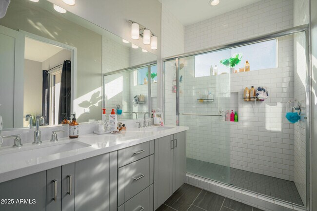 Building Photo - 6301 N 12th St