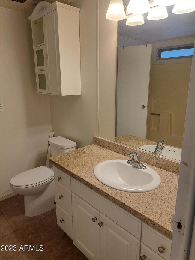 Building Photo - 7125 N 68th Dr