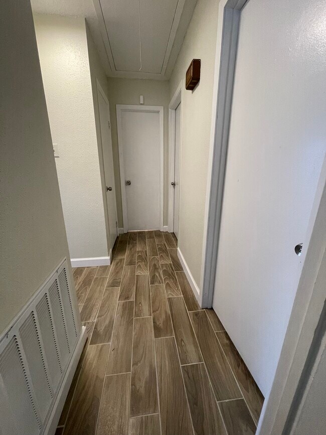 Building Photo - 2436 Tattersall Dr