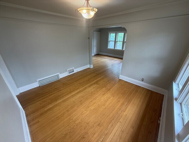 Building Photo - 2639 N 55th St