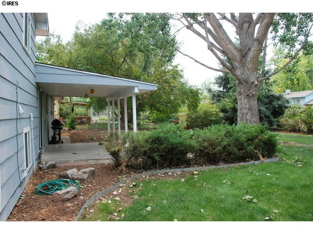 Building Photo - 1305 Briarwood Rd