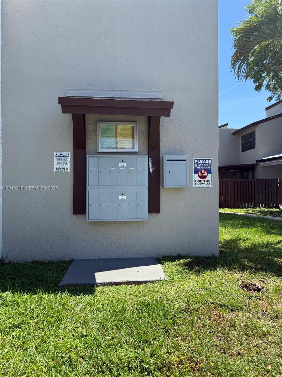 Building Photo - 10292 NW 9th Street Cir