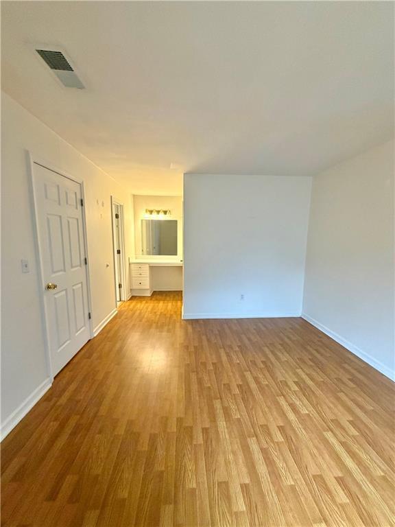 Building Photo - 3595 Woodbriar Cir