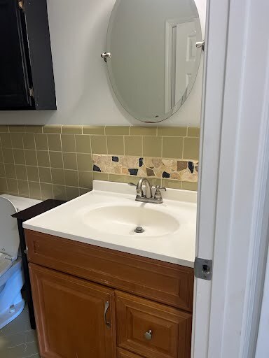 Building Photo - 9345 Taylorsville Rd