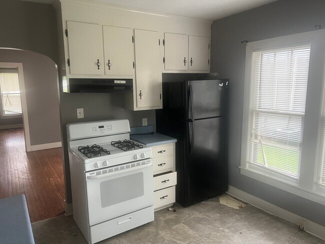 Building Photo - 1625 Catherine Dr