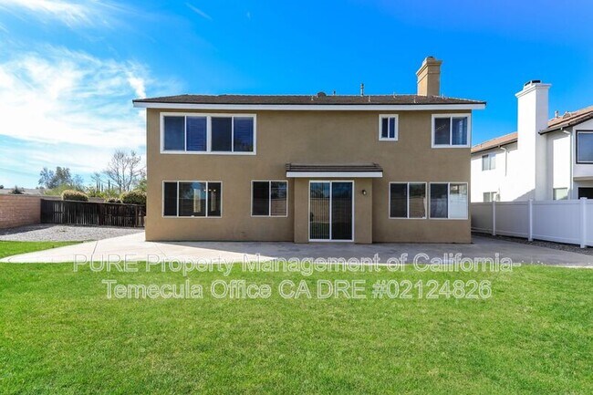 Building Photo - 35964 Camelot Cir