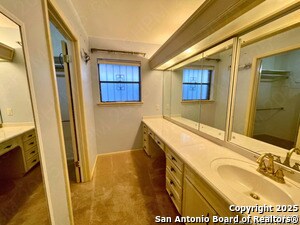 Building Photo - 5837 Northgap Dr