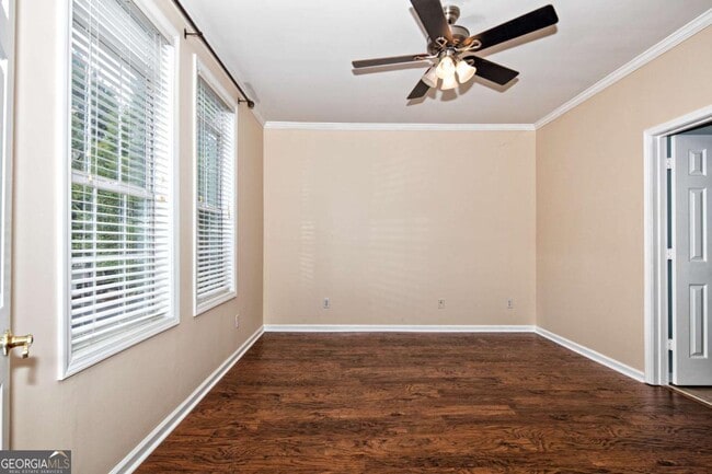 Building Photo - 4248 River Green Dr NW