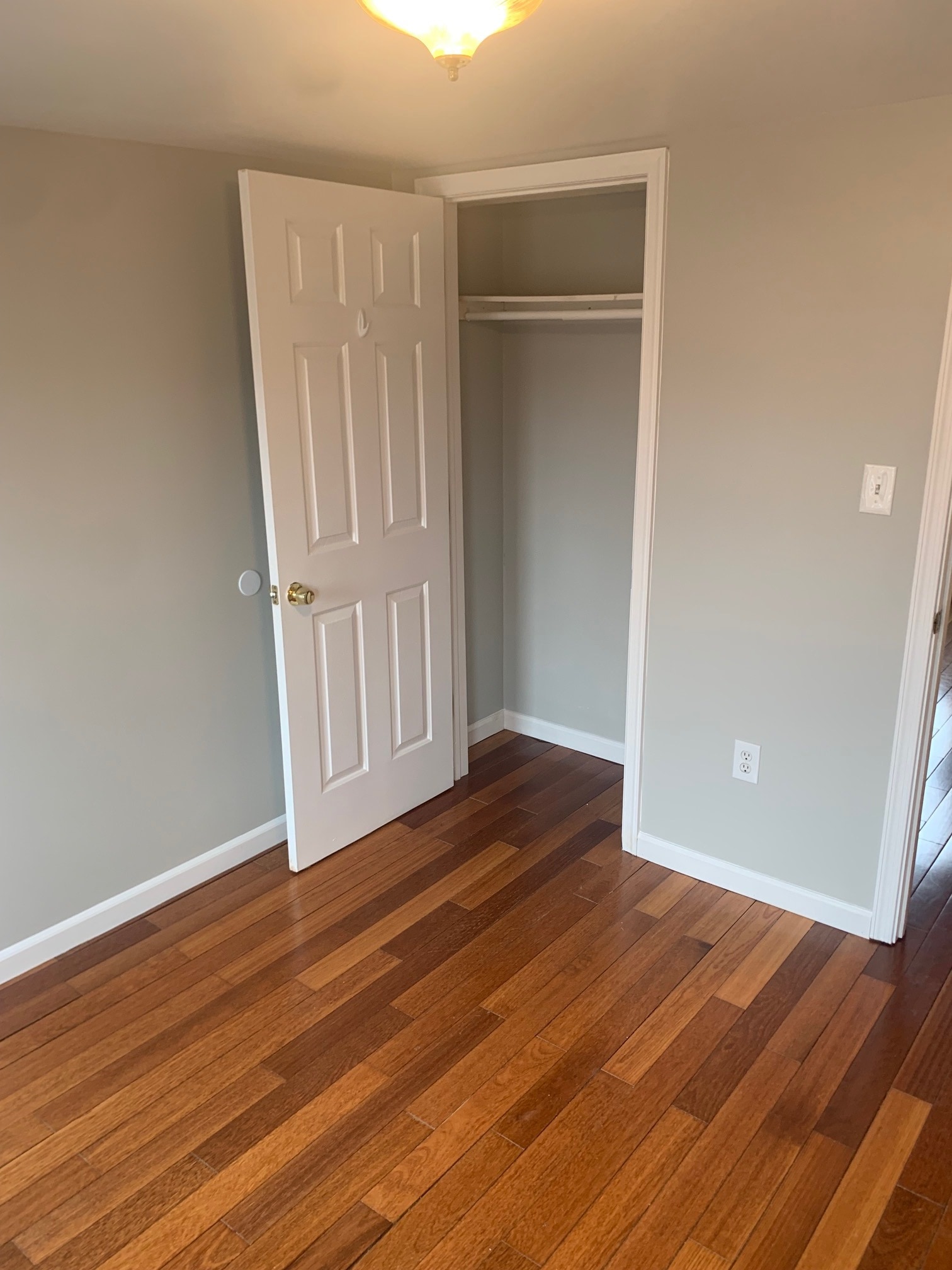 Building Photo - 117 S Wolfe St