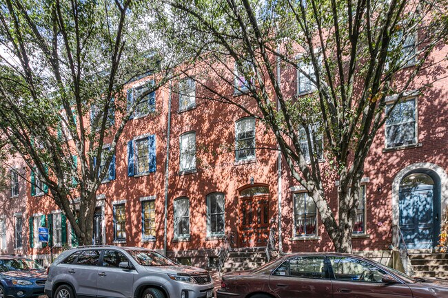 Building Photo - 1715 Wallace St