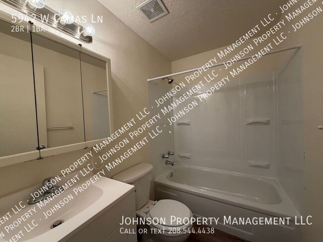 Building Photo - 5942 W Camas Ln