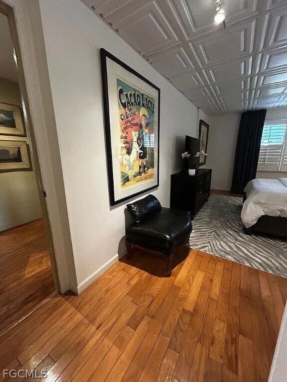 Building Photo - 1702 Hill Ave