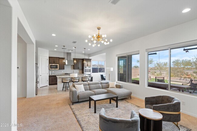 Building Photo - 10812 E Tesla Ave