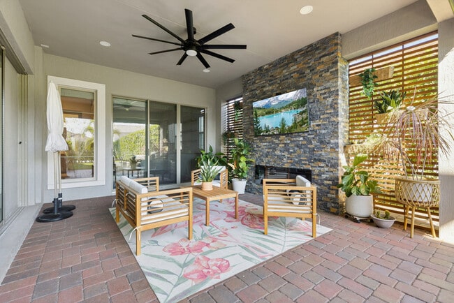 Building Photo - Luxury 5-Bedroom Residence in Eagle Creek with Indoor-Outdoor Living