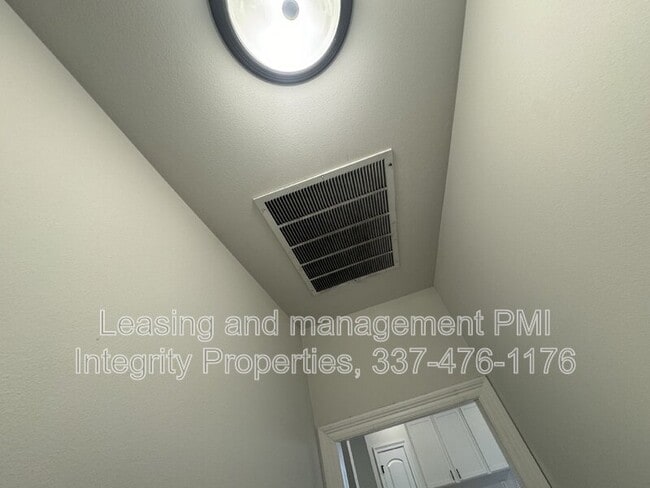 Building Photo - 103 Wilmington St