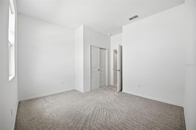 Building Photo - 37411 Roanoke River Wy