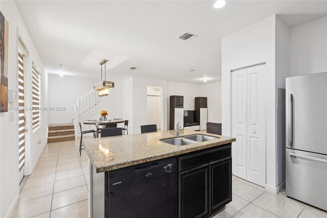 Building Photo - 24313 SW 115 Ct