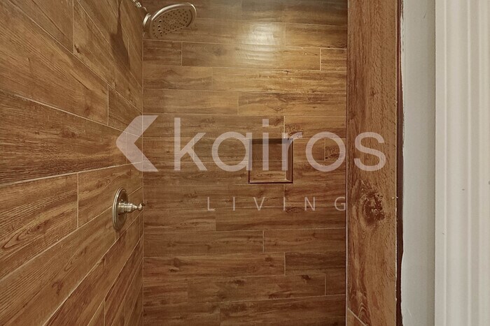 Building Photo - 93 Old Orchard Rd