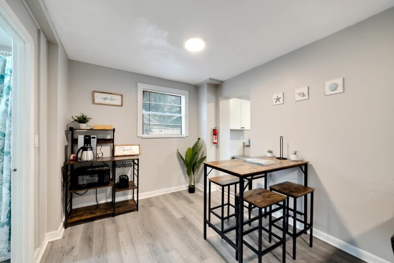 Building Photo - 4209 N 14th St