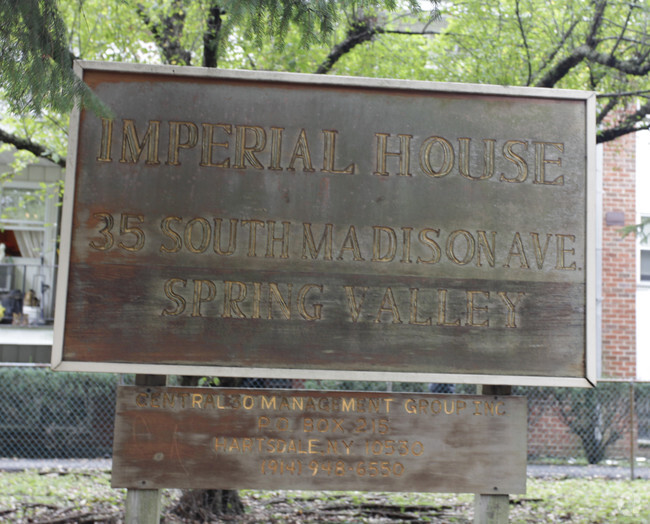Building Photo - Imperial House