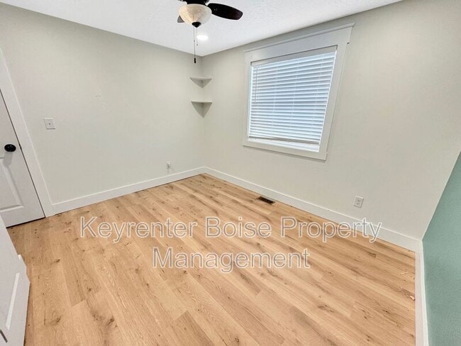 Building Photo - 7867 W Camas St