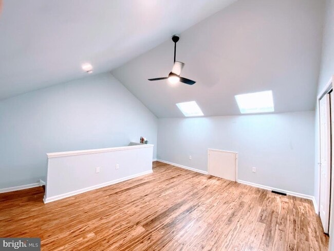 Building Photo - 618 Shropshire Dr