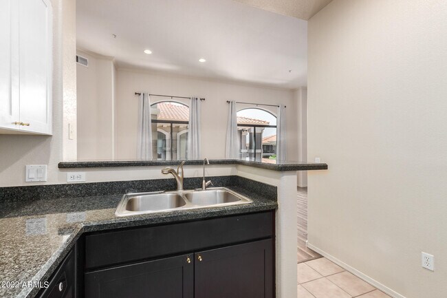 Building Photo - 11640 N Tatum Blvd